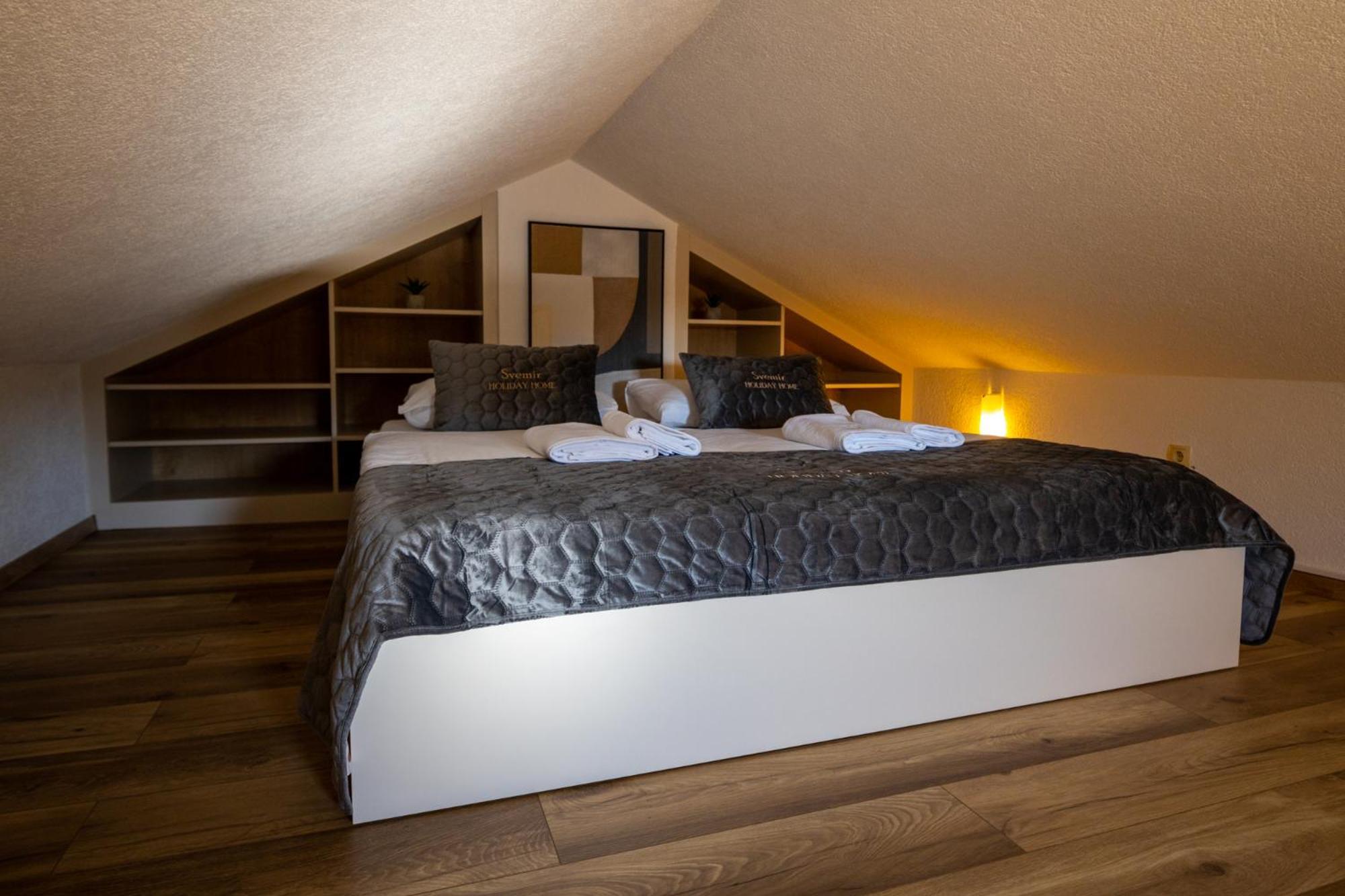 Holiday Home Svemir Drage Ngoại thất bức ảnh