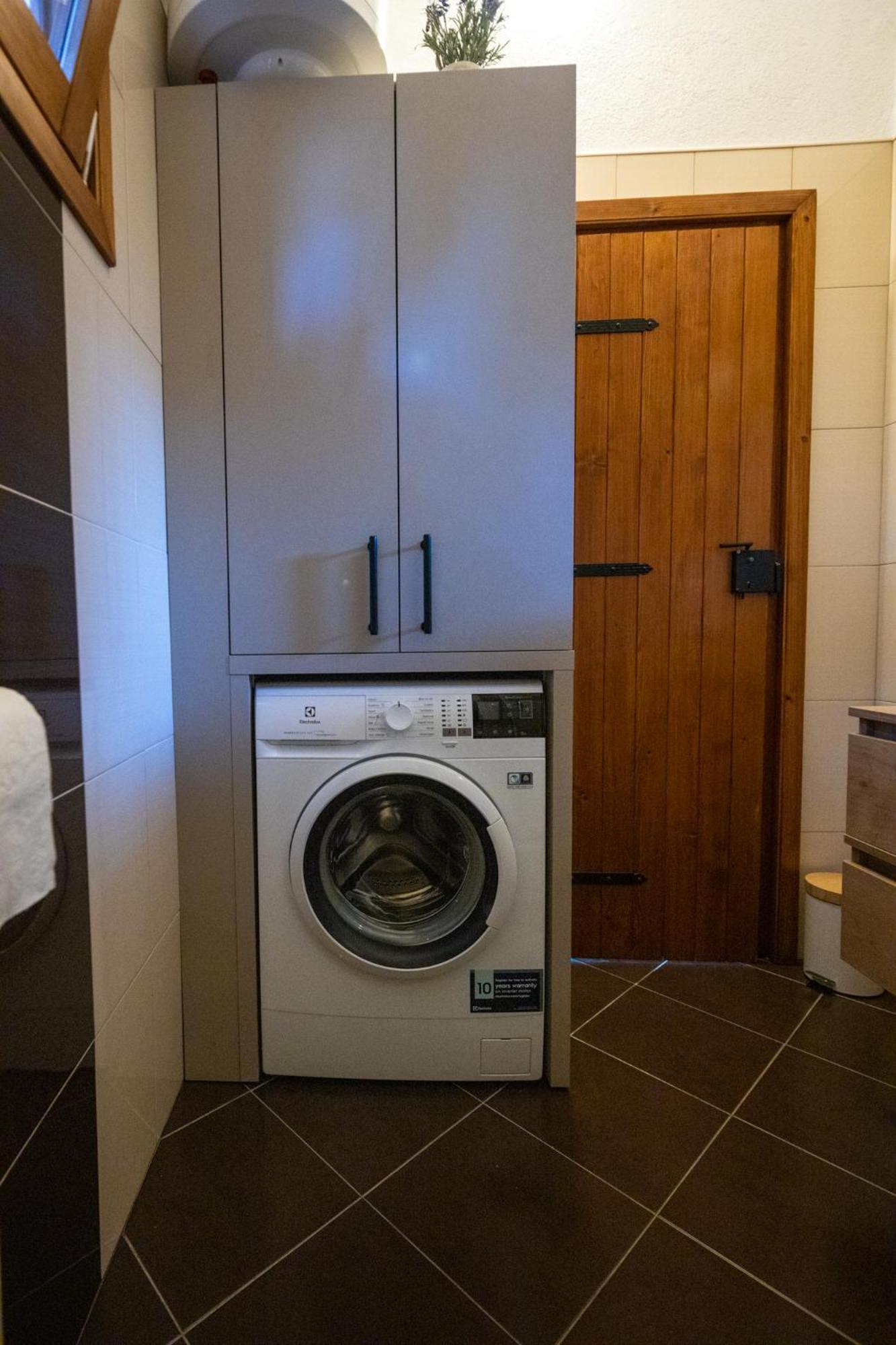 Holiday Home Svemir Drage Ngoại thất bức ảnh