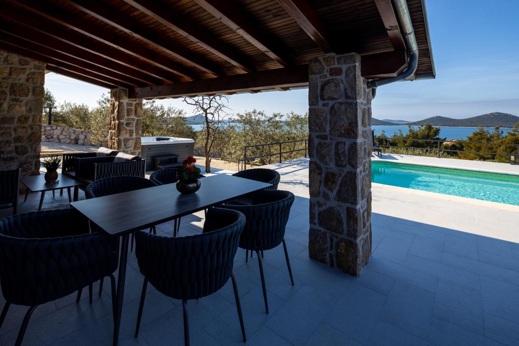 Holiday Home Svemir Drage Ngoại thất bức ảnh