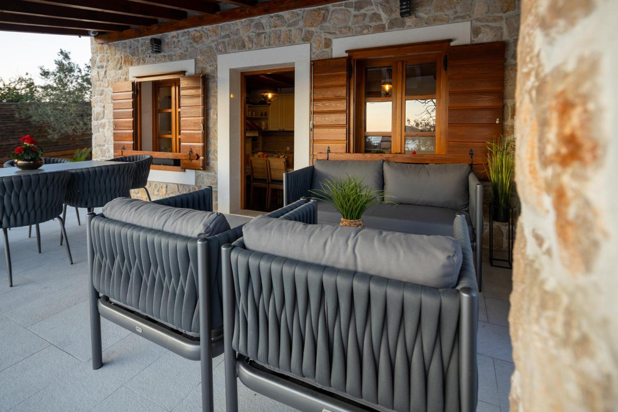 Holiday Home Svemir Drage Ngoại thất bức ảnh