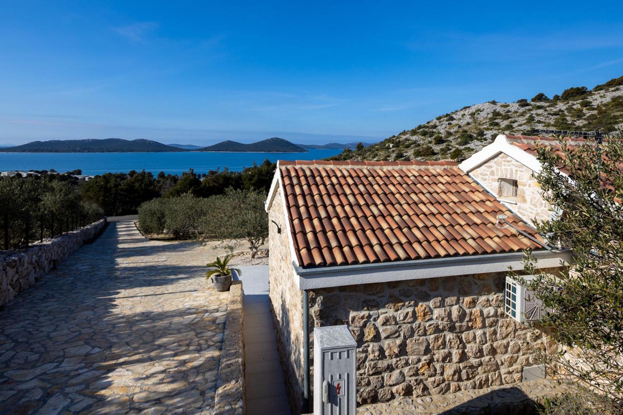Holiday Home Svemir Drage Ngoại thất bức ảnh